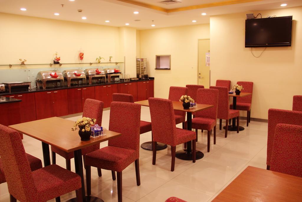 Hanting Express Jinzhou Luoyang Road Central Avenue Kültér fotó